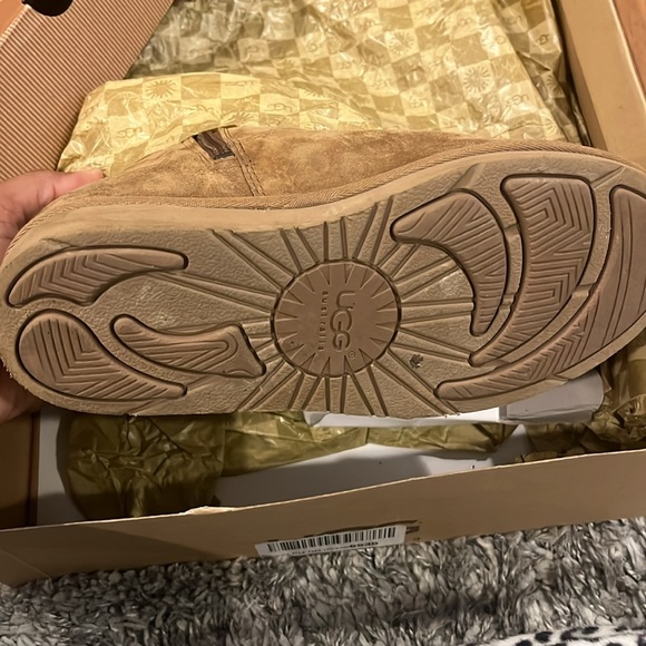 Women Sumner Ugg Boots - Picture 11 of 11